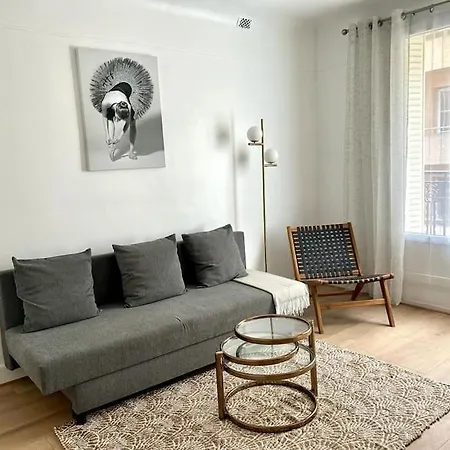 Cosy Studio Near Beaugrenelle And Eiffel Tower *