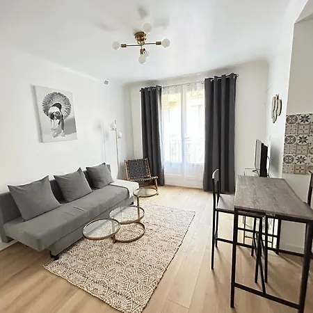 Cosy Studio Near Beaugrenelle And Eiffel Tower