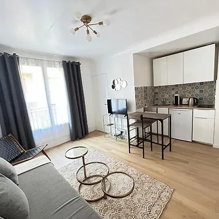 Cosy Studio Near Beaugrenelle And Eiffel Tower * 巴黎