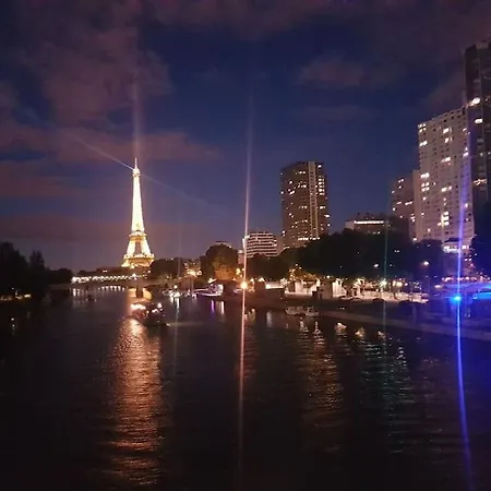 Cosy Studio Near Beaugrenelle And Eiffel Tower *