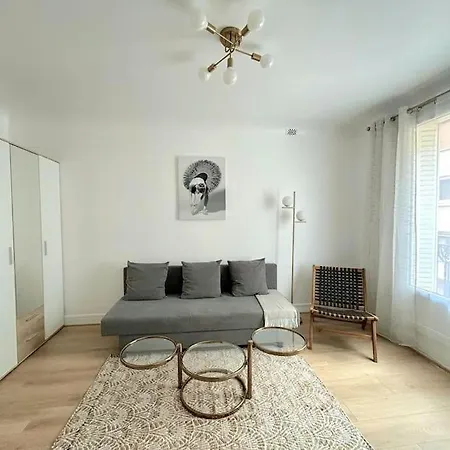 Cosy Studio Near Beaugrenelle And Eiffel Tower 巴黎
