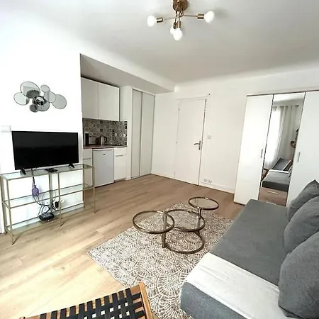 Cosy Studio Near Beaugrenelle And Eiffel Tower * 巴黎